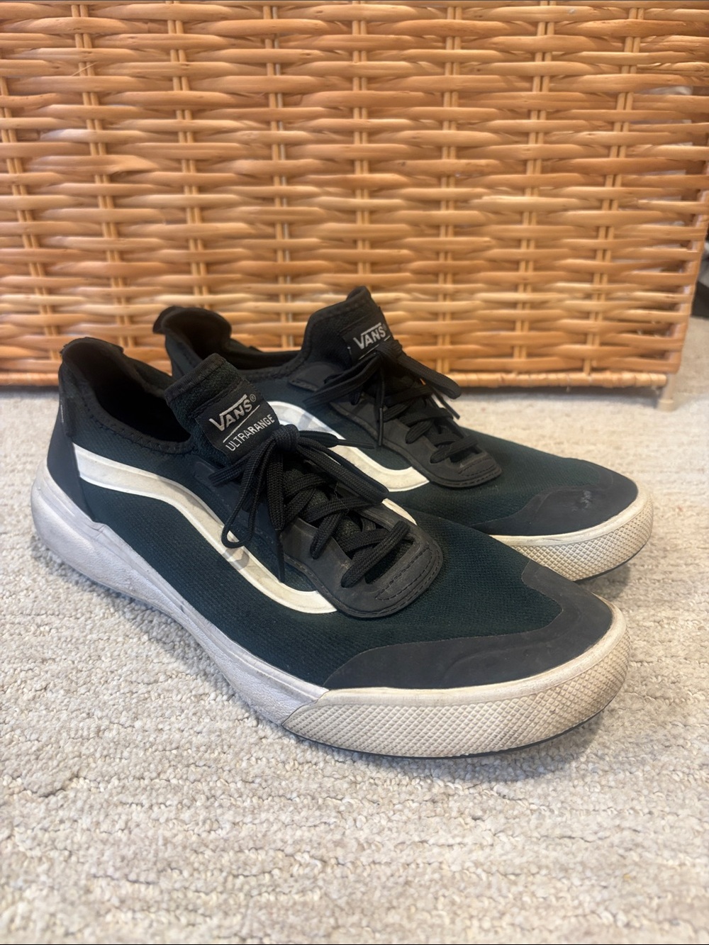 Vans Black and White Men's Low-Profile Sneakers